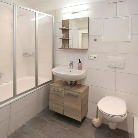 Beautiful In With Kitchen Apartment